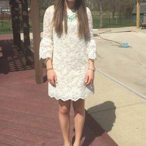 White dress bridal shower / bachelorette party